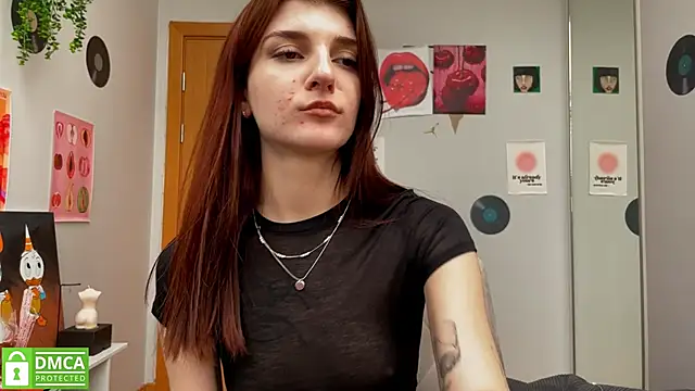 Snapshot of Bunny_ShyGirl chatting on 02.13.25 Bunny ShyGirl online show from 02.13.25