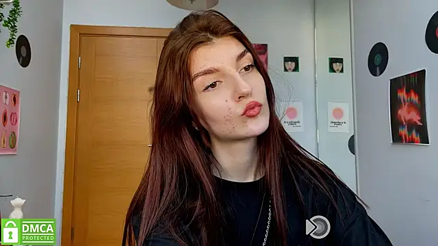 Snapshot of Bunny_ShyGirl chatting on 02.19.25 Bunny ShyGirl online show from 02.19.25