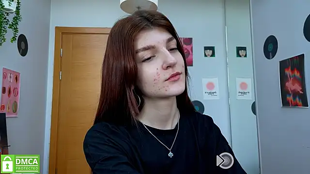 Snapshot of Bunny_ShyGirl chatting on 03.06.25 Bunny ShyGirl online show from 03.06.25