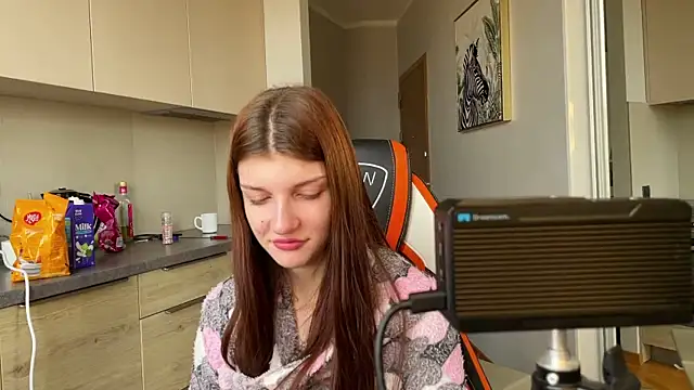 Bunny ShyGirl online show from 10.20.25