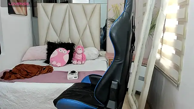Backsex boy online show from 12.23.24