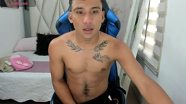 Backsex boy online show from 12.24.24