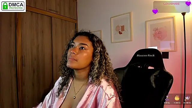 aleja montiel   online show from 11.14.25