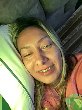 xLadyScarlettx online show from 12.05.24