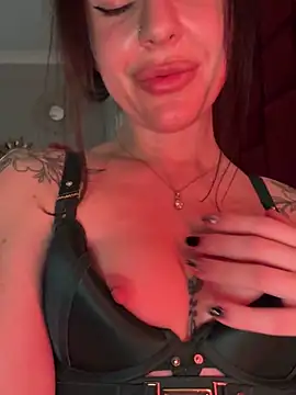 RubyLunaa online show from 03.09.26