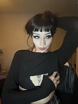 Snapshot of Gothbabbi chatting on 02.09.26 Gothbabbi online show from 02.09.26