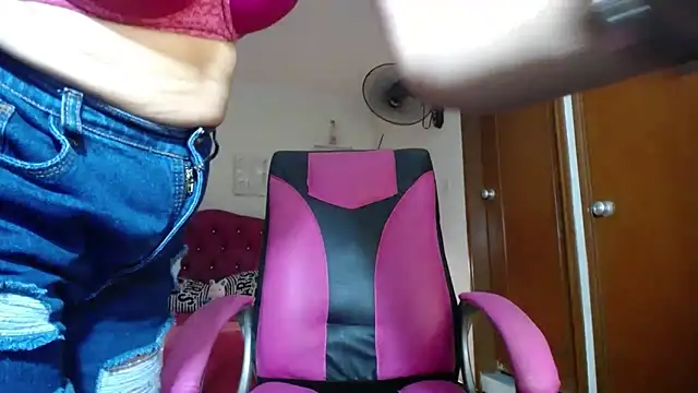 Snapshot of danielle_rose_1 chatting on 01.03.25 danielle rose 1 online show from 01.03.25