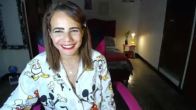 Snapshot of danielle_rose_1 chatting on 01.21.25 danielle rose 1 online show from 01.21.25