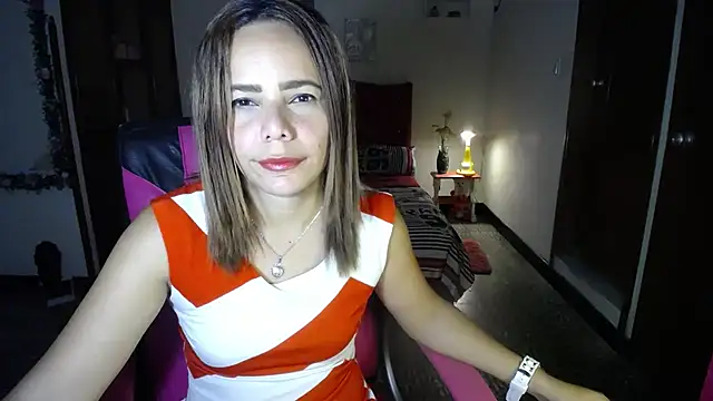 Snapshot of danielle_rose_1 chatting on 03.19.25 danielle rose 1 online show from 03.19.25