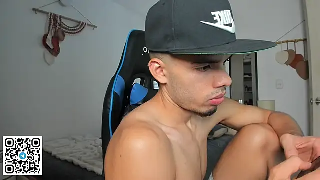 mateoleonee online show from 01.06.26