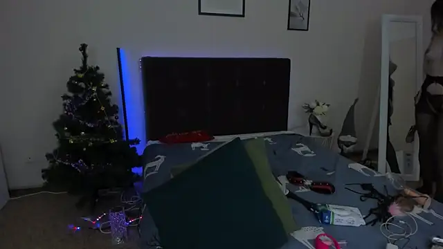 CassieEvans online show from 12.29.24