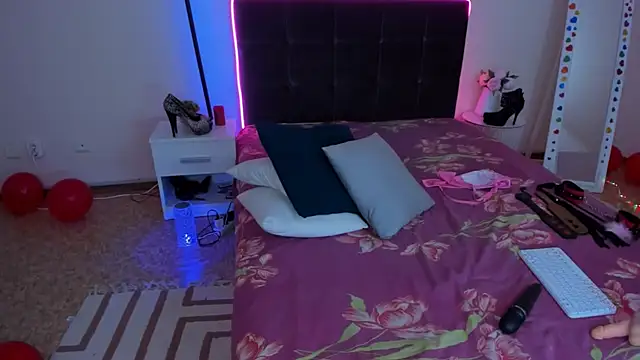 CassieEvans online show from 03.03.25