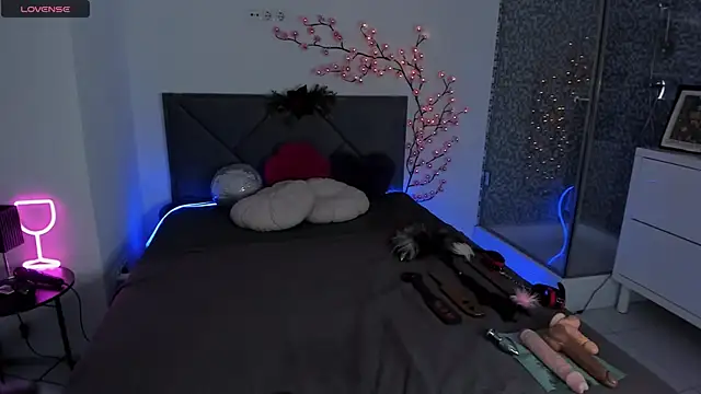 CassieEvans online show from 01.09.26