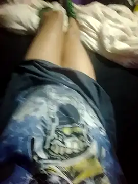 Snapshot of lorraine_alves_ferreira chatting on 10.31.25 lorraine alves ferreira online show from 10.31.25