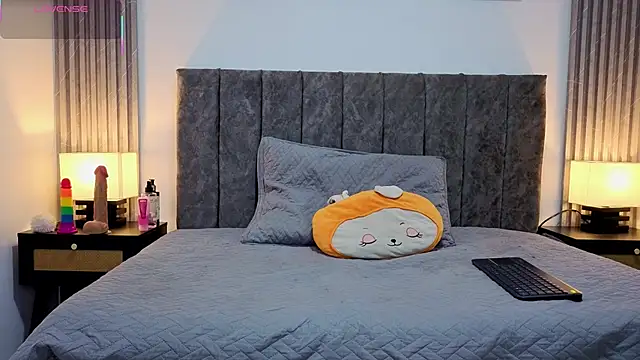 Ema Stone65 online show from 02.18.26