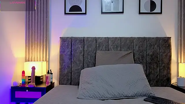 Ema Stone65 online show from 02.25.26