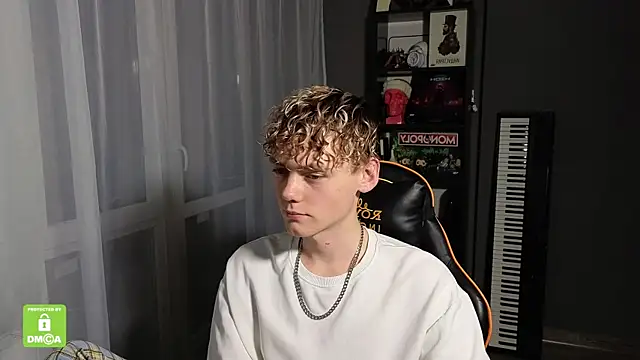 Keytaro online show from 09.18.25