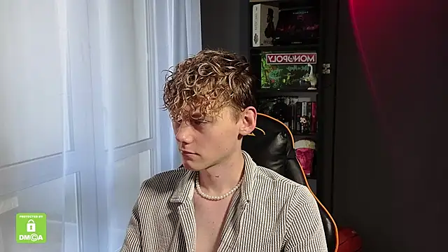 Keytaro online show from 10.14.25