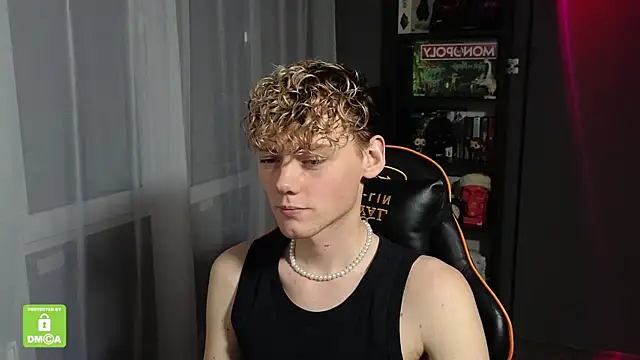 Keytaro online show from 10.22.25