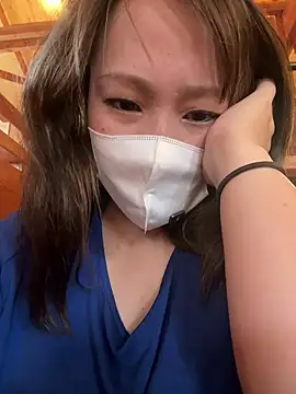 Snapshot of annna_annna_2024 chatting on 10.27.25 annna annna 2024 online show from 10.27.25