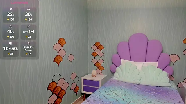 Isa little4u online show from 01.07.25