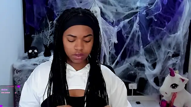 Marce 22 online show from 10.16.25