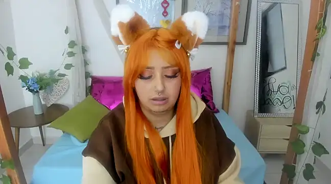 lussyevans24 online show from 02.14.25