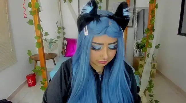 lussyevans24 online show from 02.22.25