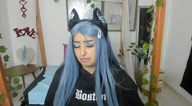 lussyevans24 online show from 03.12.25