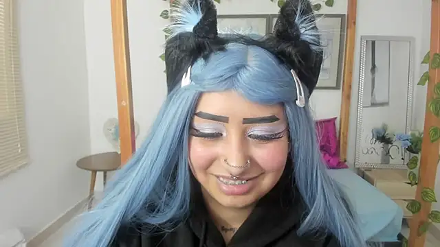 lussyevans24 online show from 03.18.25