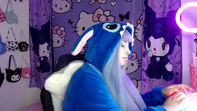 lussyevans24 online show from 09.11.25