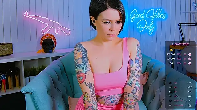 My toys pink online show from 03.16.25