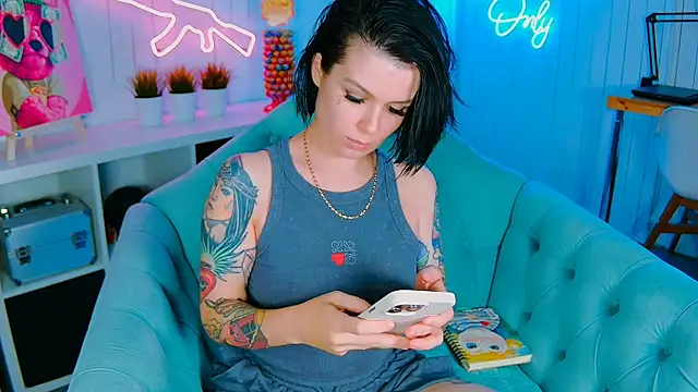 My toys pink online show from 09.22.25