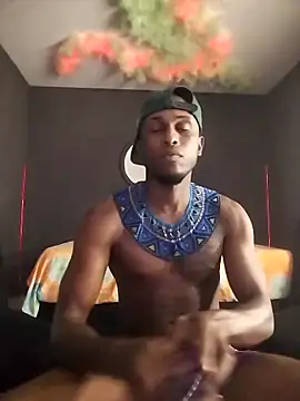 Ostinsanto online show from 11.25.25