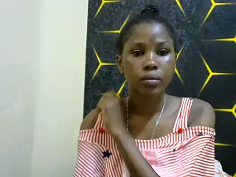 miss lyne001 online show from 01.22.25