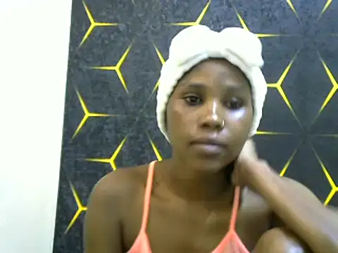 miss lyne001 online show from 02.04.25