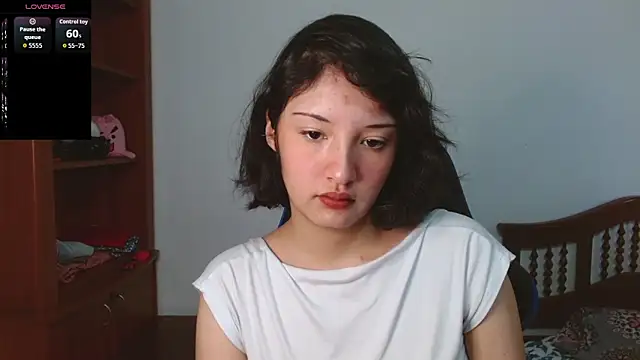 Snapshot of alexaa08 chatting on 09.22.25 alexaa08 online show from 09.22.25