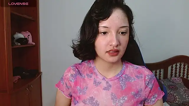 Snapshot of alexaa08 chatting on 10.07.25 alexaa08 online show from 10.07.25