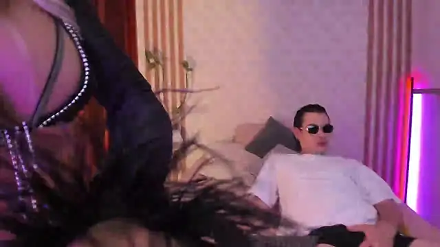 Snapshot of PamelaReall chatting on 10.30.25 PamelaReall online show from 10.30.25