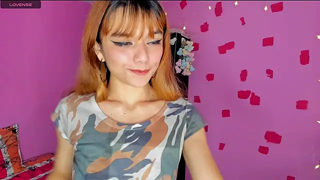Snapshot of kittyzenn chatting on 01.26.25 kittyzenn online show from 01.26.25