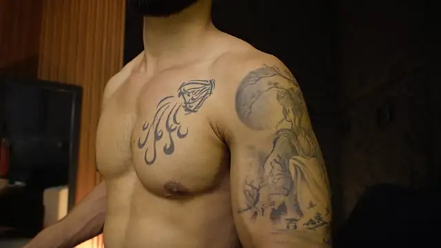 Snapshot of DannSaenz chatting on 09.18.25 DannSaenz online show from 09.18.25