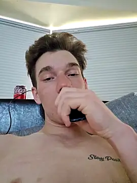 Snapshot of Greekgo123 chatting on 03.08.25 Greekgo123 online show from 03.08.25