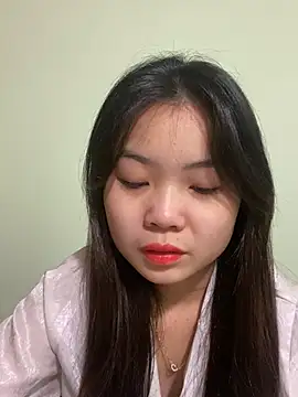 Snapshot of Maeve2k5 chatting on 01.02.25 Maeve2k5 online show from 01.02.25