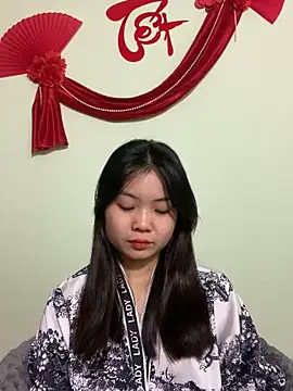 Snapshot of Maeve2k5 chatting on 01.16.25 Maeve2k5 online show from 01.16.25