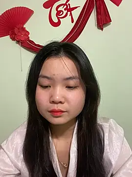 Snapshot of Maeve2k5 chatting on 01.31.25 Maeve2k5 online show from 01.31.25