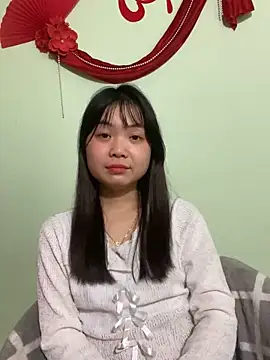 Snapshot of Maeve2k5 chatting on 02.25.25 Maeve2k5 online show from 02.25.25