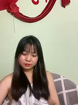 Snapshot of Maeve2k5 chatting on 03.01.25 Maeve2k5 online show from 03.01.25