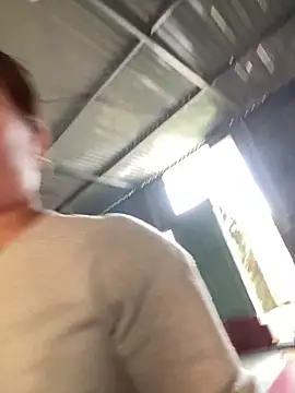 Snapshot of Linaannn chatting on 03.19.25 Linaannn online show from 03.19.25