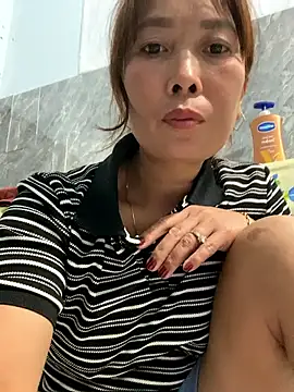 Linaannn online show from 02.08.26