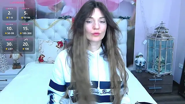 VioletUmi online show from 12.10.24